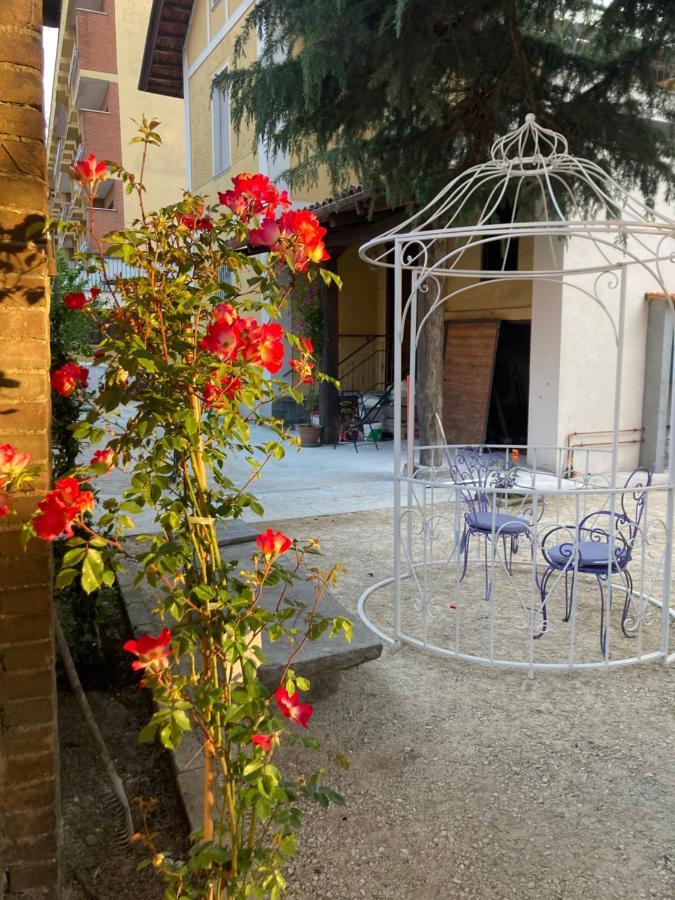 Villa Delle Rose Bra Exterior photo